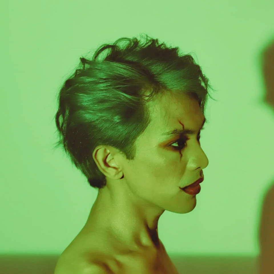 Gaze: A New Dreamy Discovery from Jeff Sans