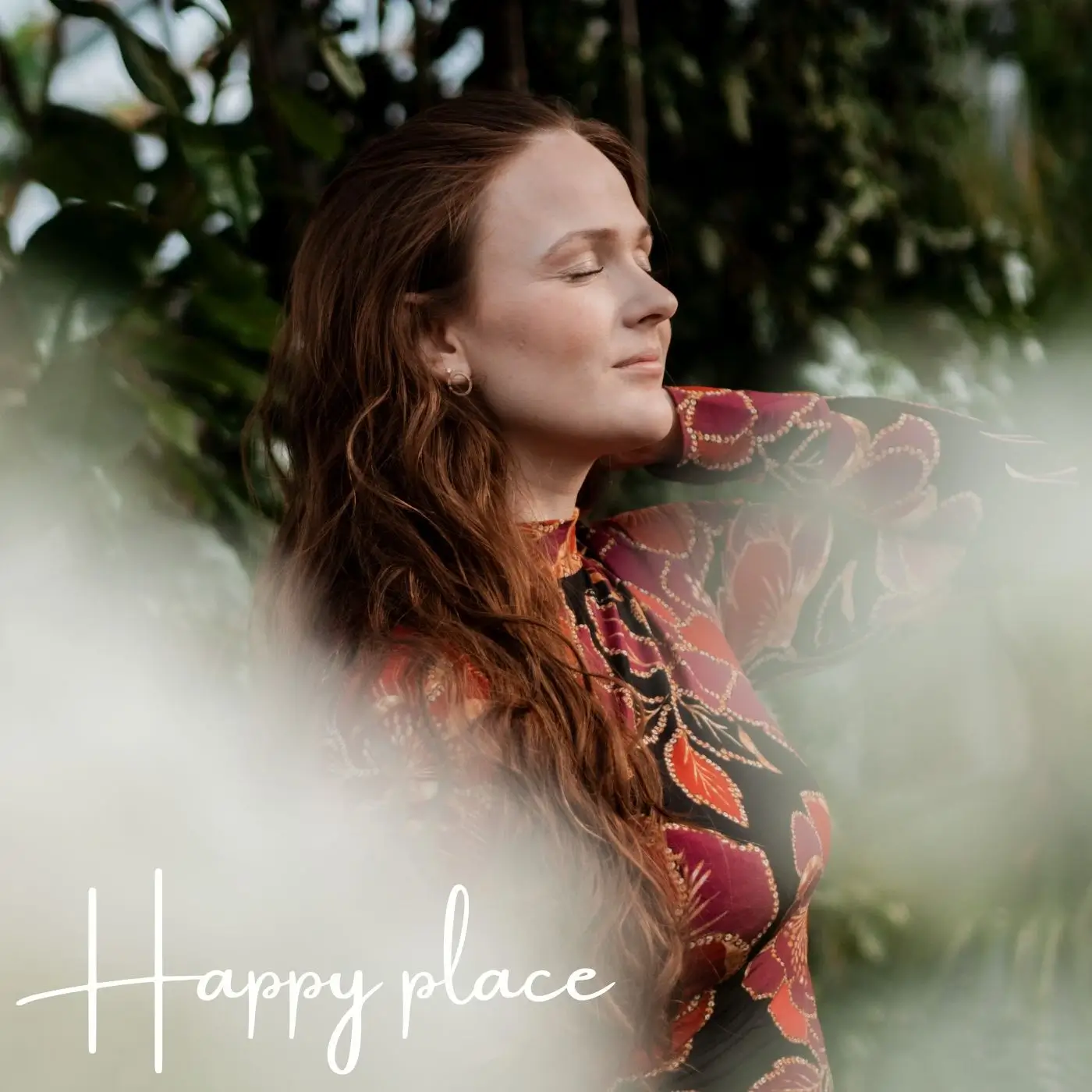 Fríða Hansen’s “Happy Place” Is A Warm Hug